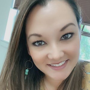 Meet your Posher, Jacqueline